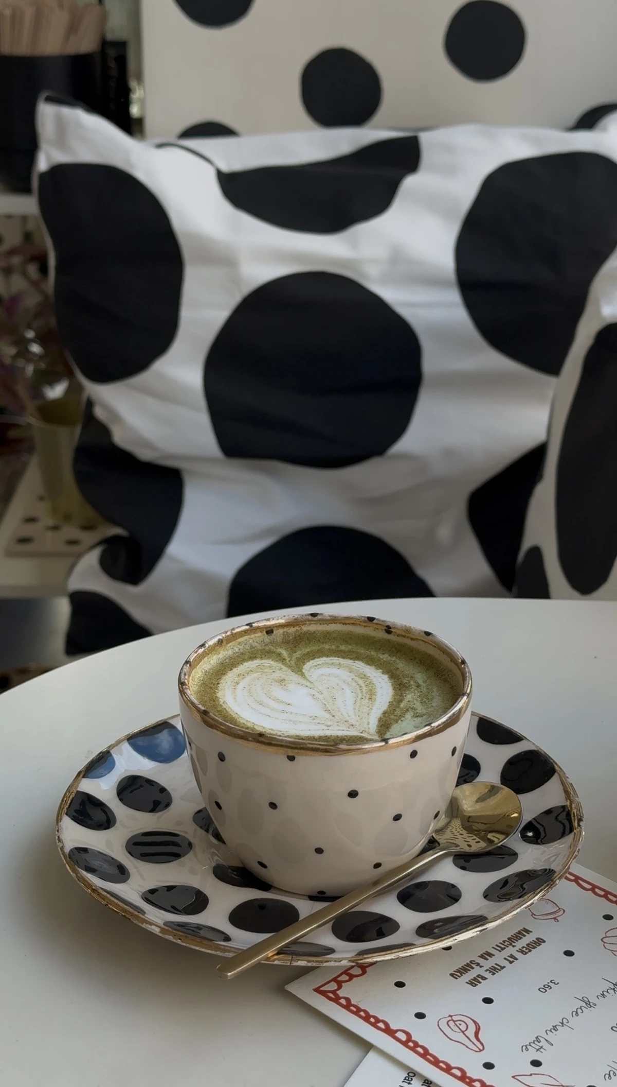 Probali smo novi Pumpkin Spice Matcha Latte iz Chia Cupsa