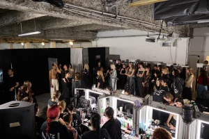 Ovo su zadnji trendovi u svijetu makupa s aktualnog pariškog Fashion Weeka!