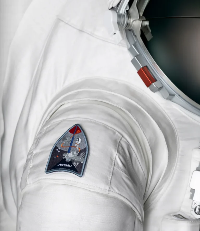 Modni space age: Na Mjesec uskoro lete prva žena i prvo Prada odijelo