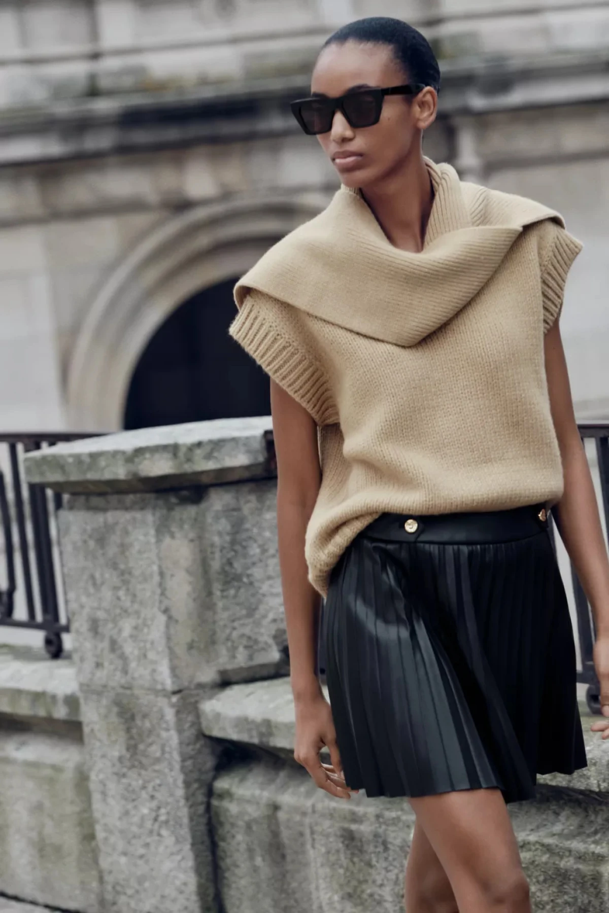 kožna suknja 24,95 eur