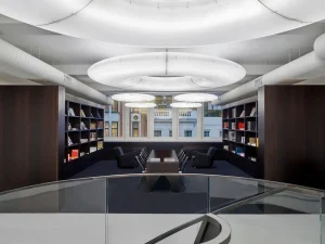 Alaïa otvara kulturnu oazu u svom flagship dućanu u Londonu