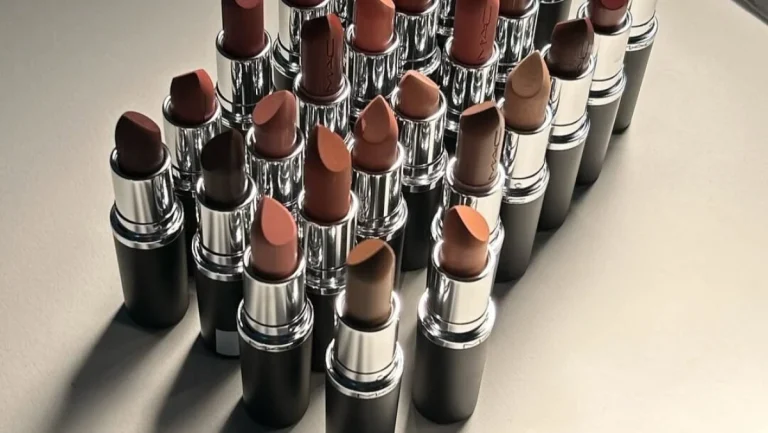 MAC vraća legendarne nijanse ruževa iz devedesetih! | Elle