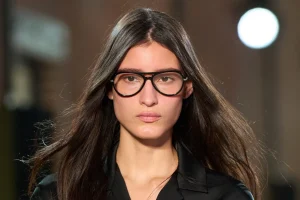 Tražite dobru peglu i uvijač za kosu? Imamo popis najboljih na tržištu