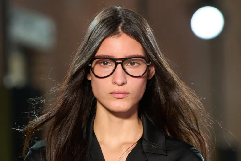 Tražite dobru peglu i uvijač za kosu? Imamo popis najboljih na tržištu