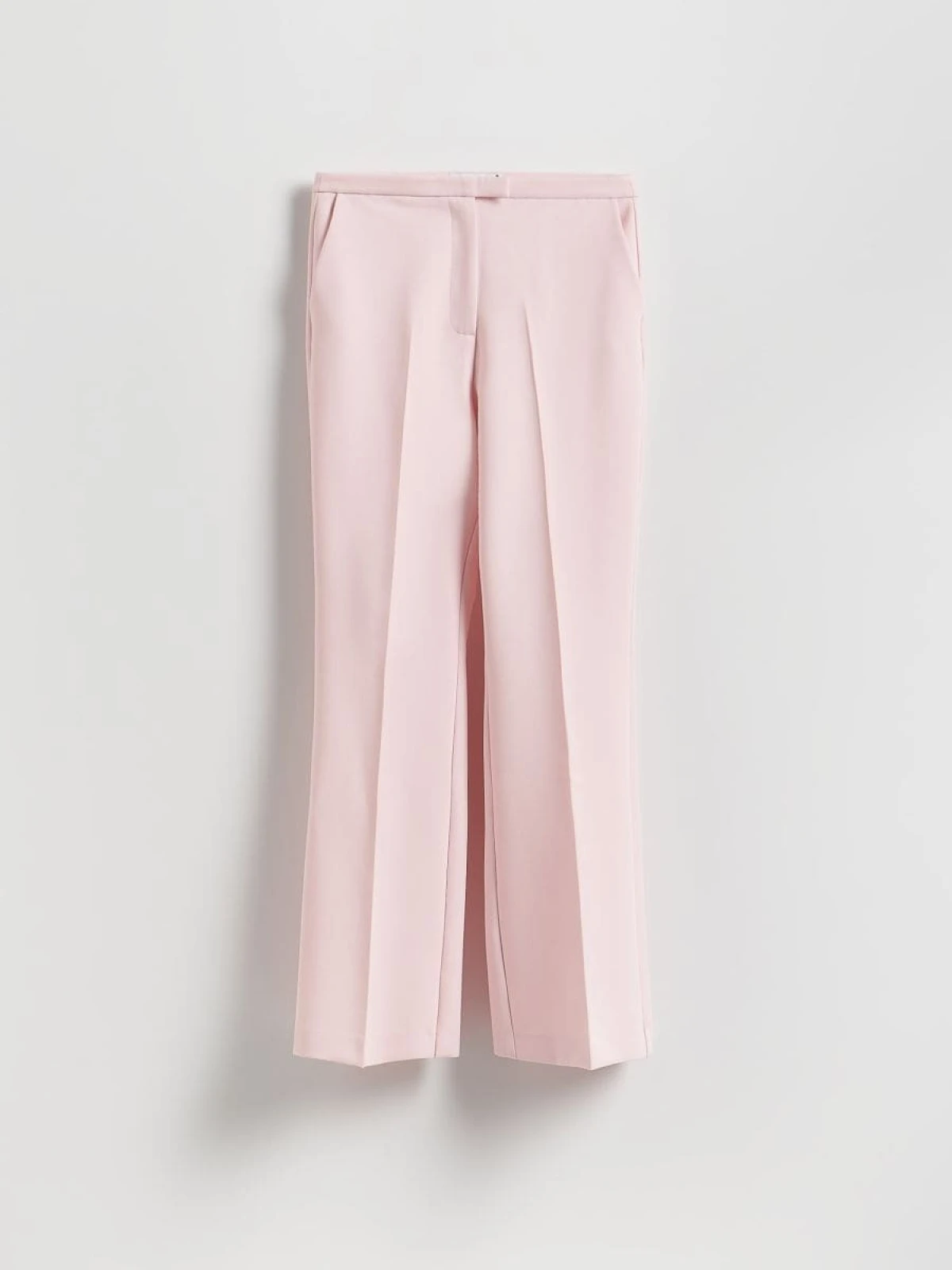 Najbolje modne kombinacije Meghan Markle iz druge sezone serije With Love, Meghan koje želimo kopirati