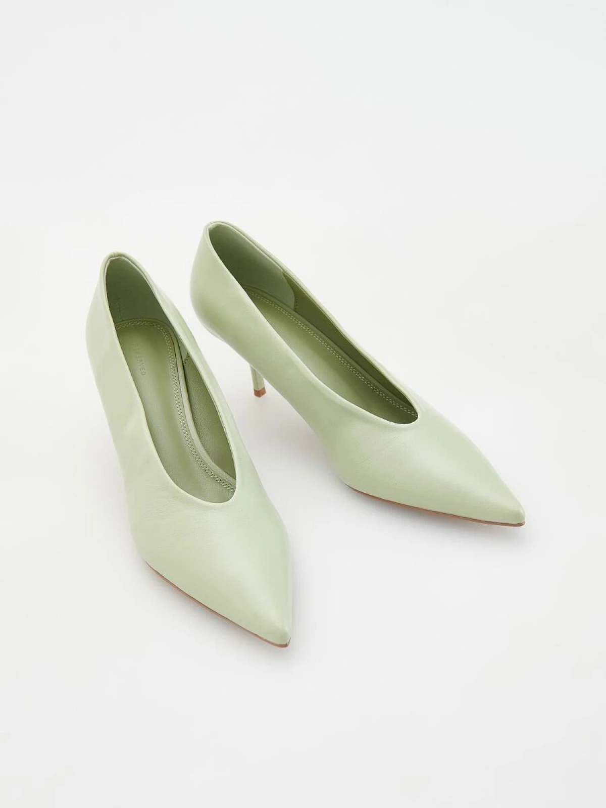 Ovaj model obuće i dalje je naše tajno oružje za povratak na posao