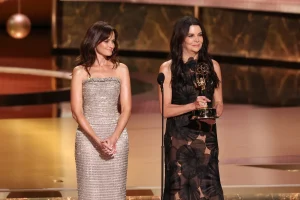 “Gilmore Girls” nostalgija na Emmyjima 2025.