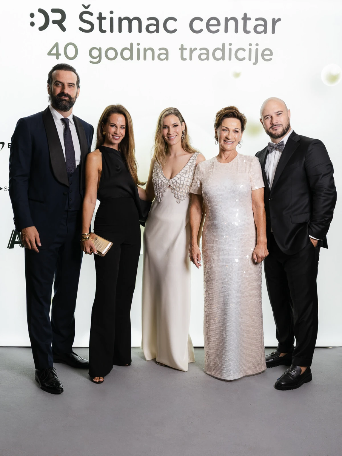 Pogledajte tko je sve zablistao na glamuroznoj Štimac White Pearl gali!