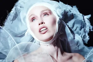 Miley Cyrus i Fleetwood Mac: „Secrets“ kao hommage ocu | ELLE