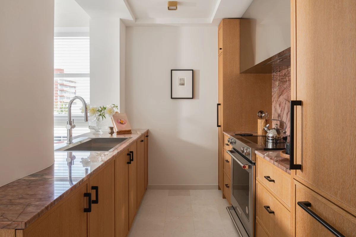 U ovom stanu mramorni detalji vode glavnu riječ, pogledajte kako se sve uklopilo