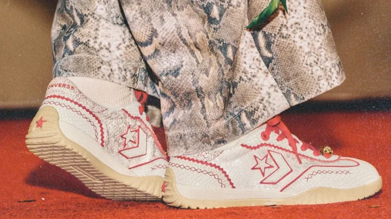 Converse ima limitirane tenisice za godinu zmije! | ELLE