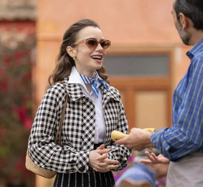 Zvijezda serije Emily u Parizu, Lily Collins, postala je majka!