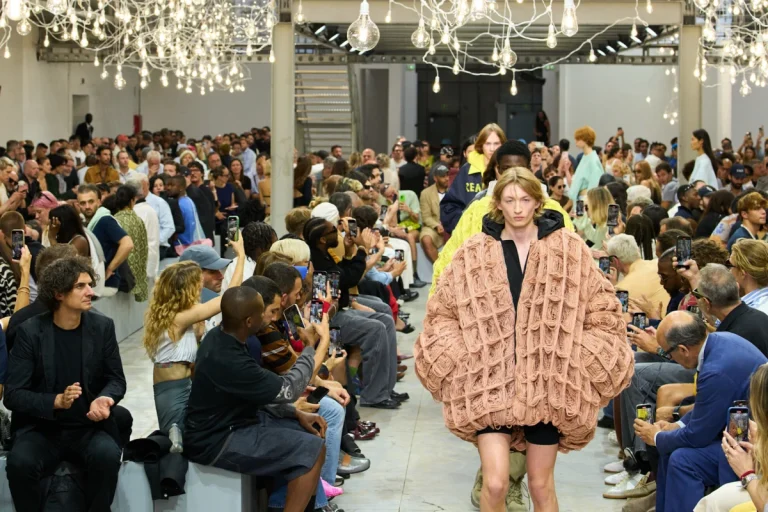 Počinje Tjedan mode u Londonu | ELLE