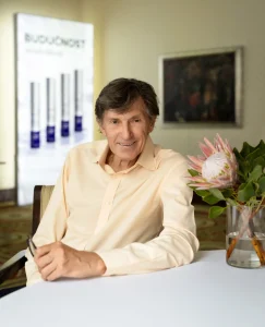 Dr. Des Fernandes o moći vitamina A i osnivanju brenda Environ