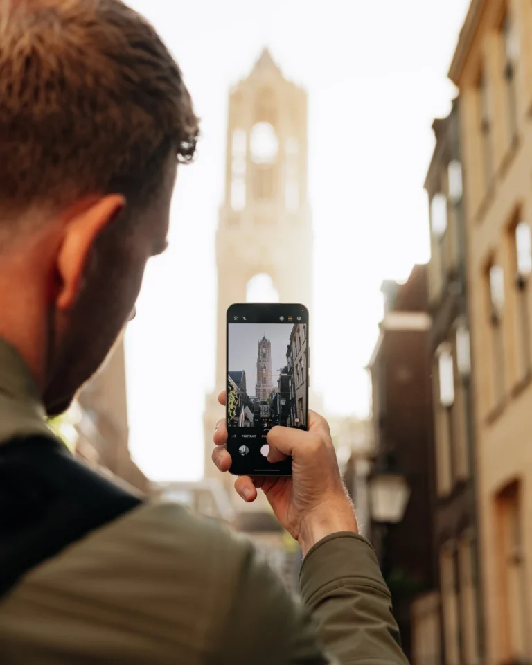 HONOR 400 je naš najbolji suputnik za ljetne uspomene | ELLE