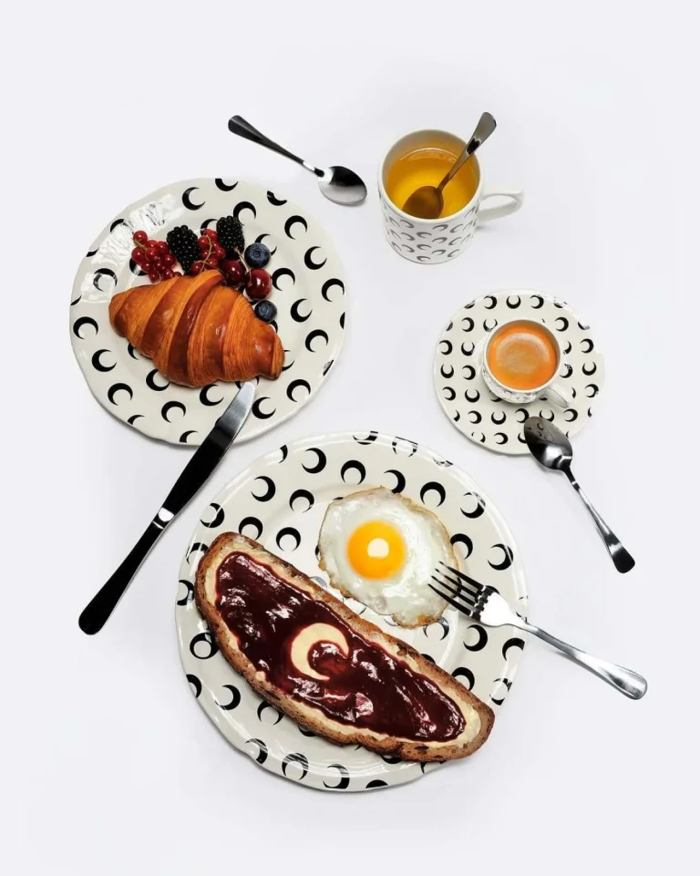 Marine Serre sada ima odlične tanjure i šalice | ELLE