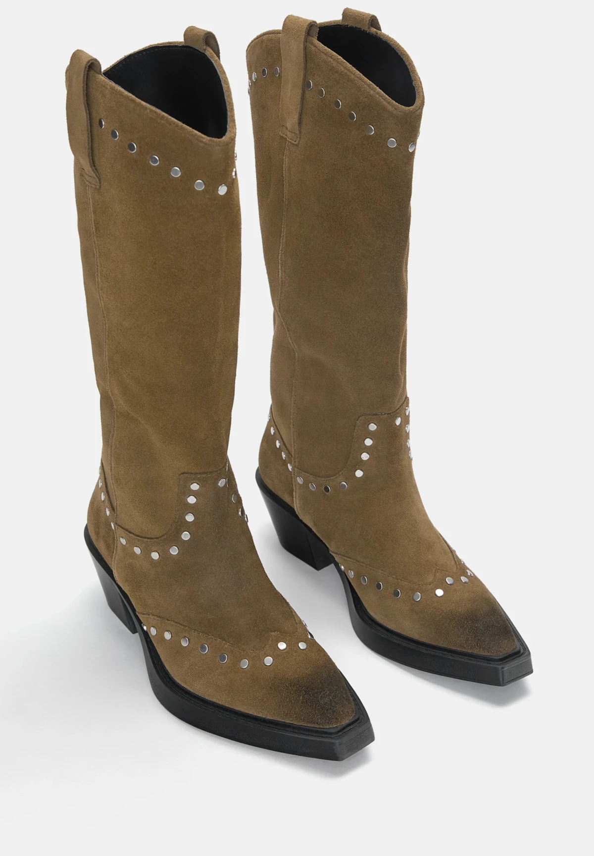 PULL&BEAR čizme 59,98 eur 