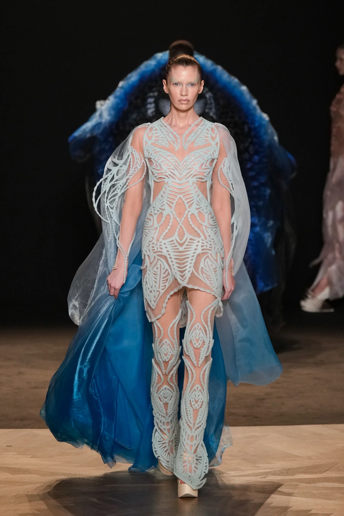 iris van herpen fw25 couture