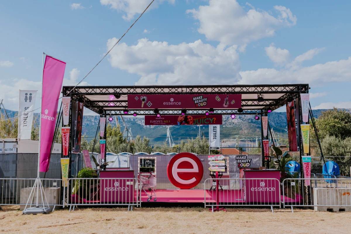 essence x ultra europe