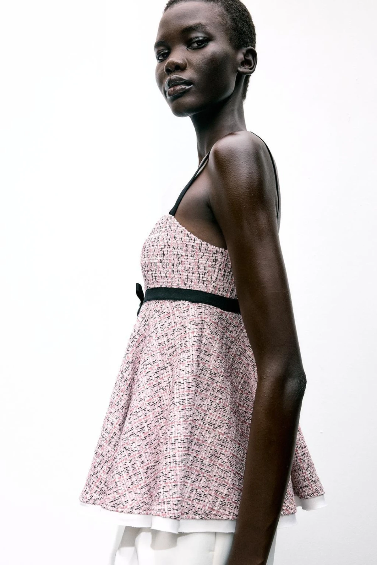 Sale catch: U Zari smo pronašli top koji je totalno Chanel coded