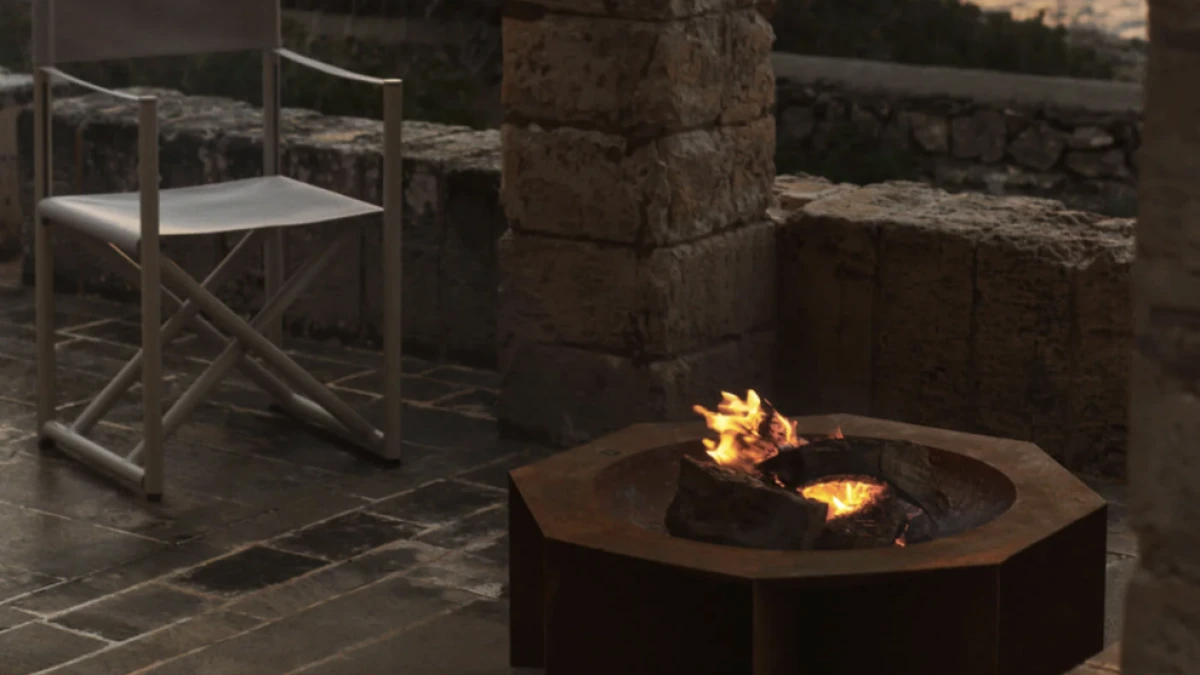 Ovaj vanjski grijač idealan je za večernja druženja I ELLE 