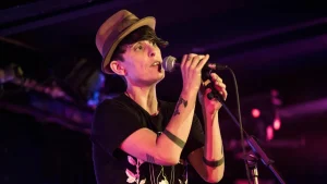 Poezija Andree Gibson je mijenjala živote | ELLE