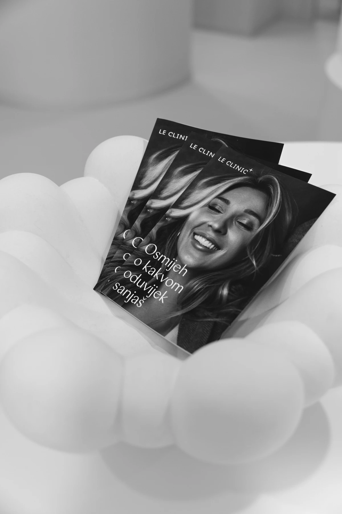 Kako holistički pristup i suvremena tehnologija oblikuju savršen osmijeh?