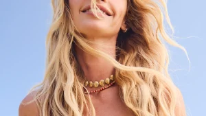 Evo zašto ne smijete nanositi SPF za tijelo na kosu | ELLE