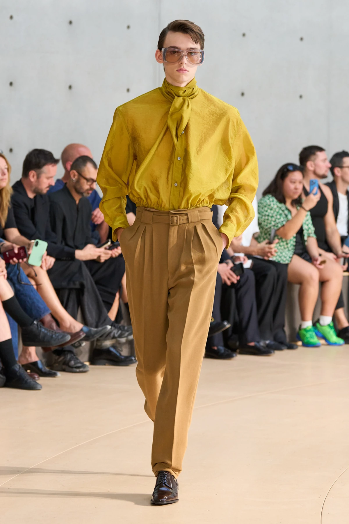 Što zajedničko imaju Miuccia Prada i The Row japanke?