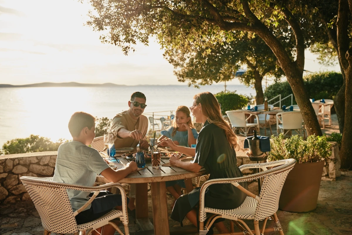 Znamo gdje se ovog ljeta najbolje jede na našoj obali