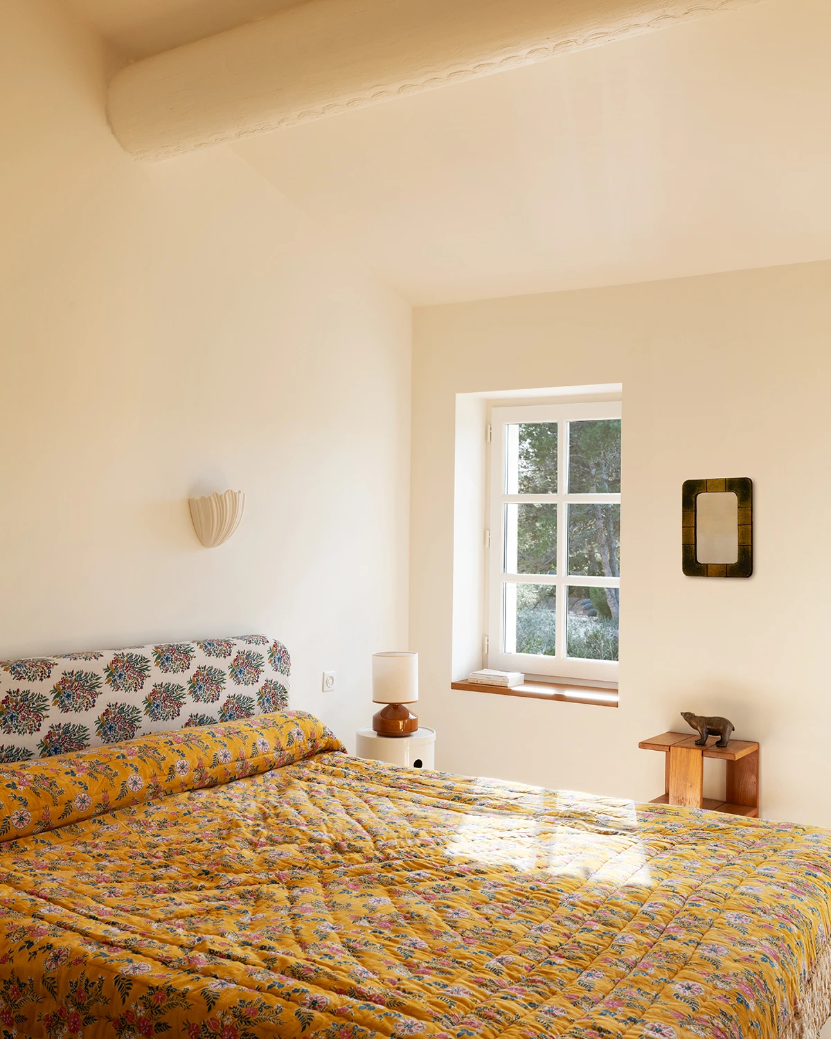 Cover tema Elle Decorationa podsjeća nas da Savršena Siesta može trajati cijelu godinu