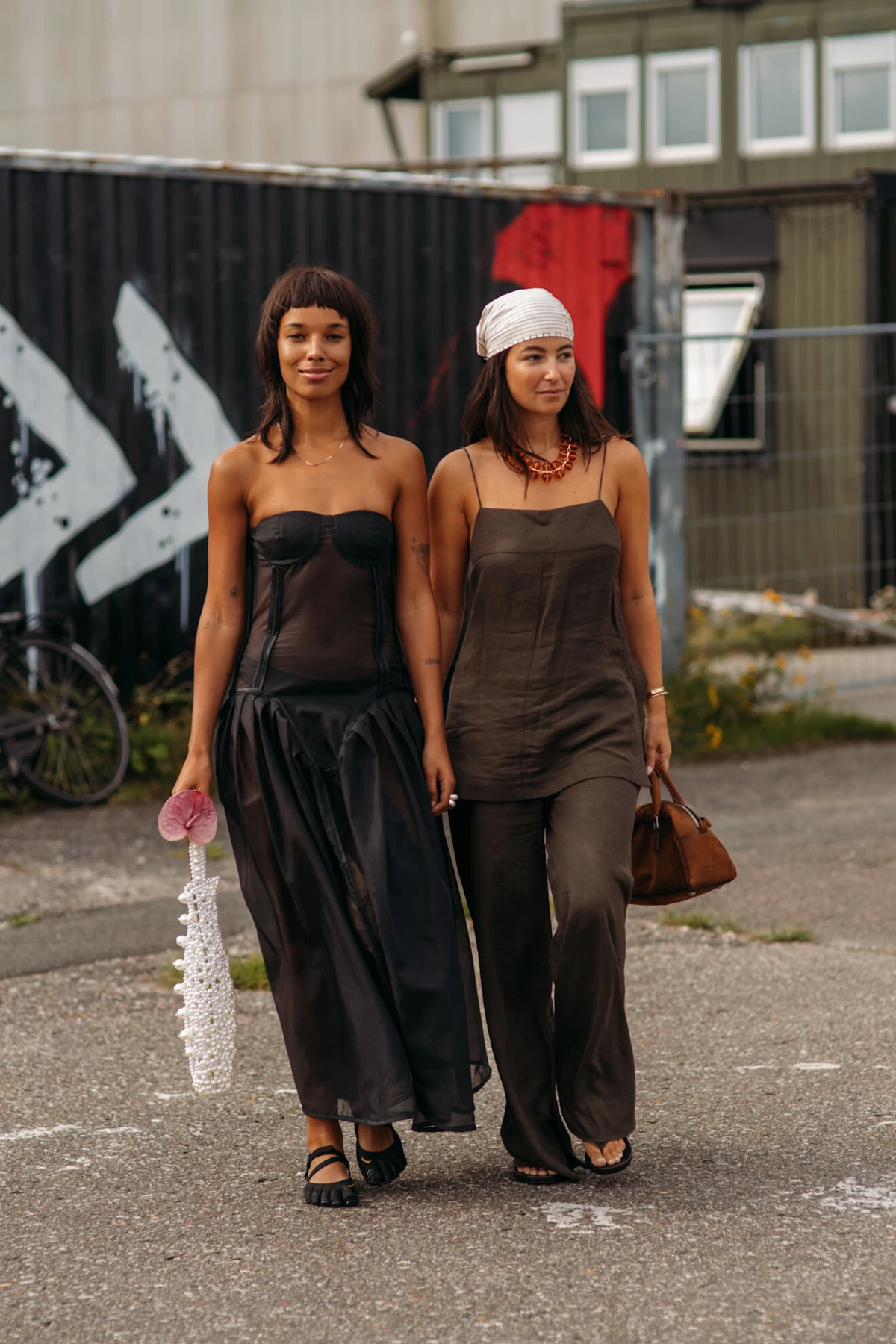 Back to city: Pet trikova kako istaknuti preplanuli ten uz pomoć odjeće