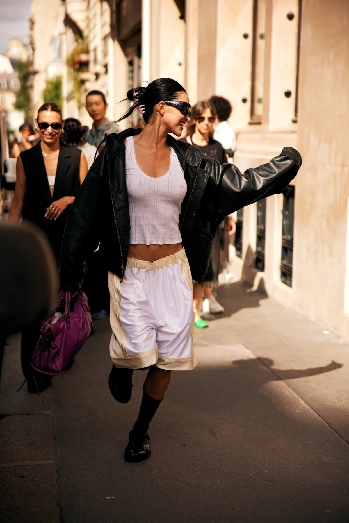 Četiri ideje kako nositi sportske hlačice ove jeseni po uzoru na poznate dame