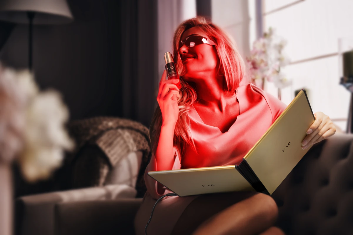 Zlatni standard LED i svjetlosne njege kože je stigao!