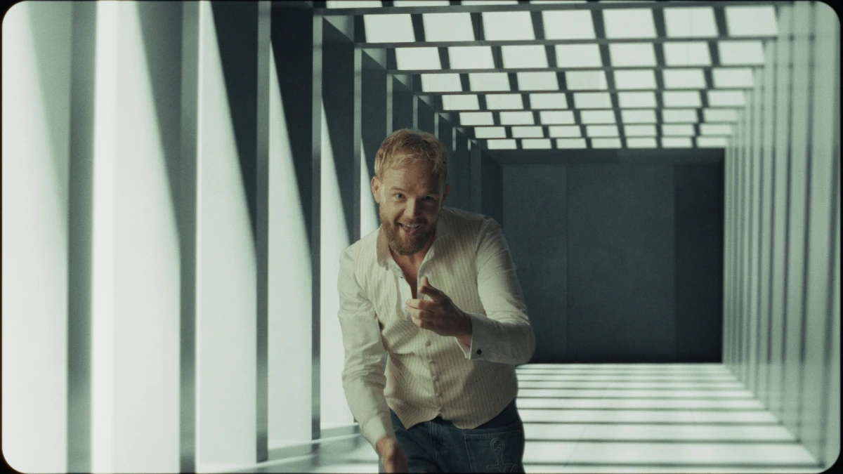 Saša Lozar – Novi singl „S nama sve počinje“ glazbeni pozdrav ljetu