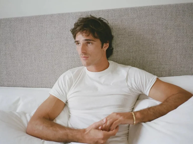 Jacob Elordi u Cartier kampanji je sve što smo željeli ove jeseni