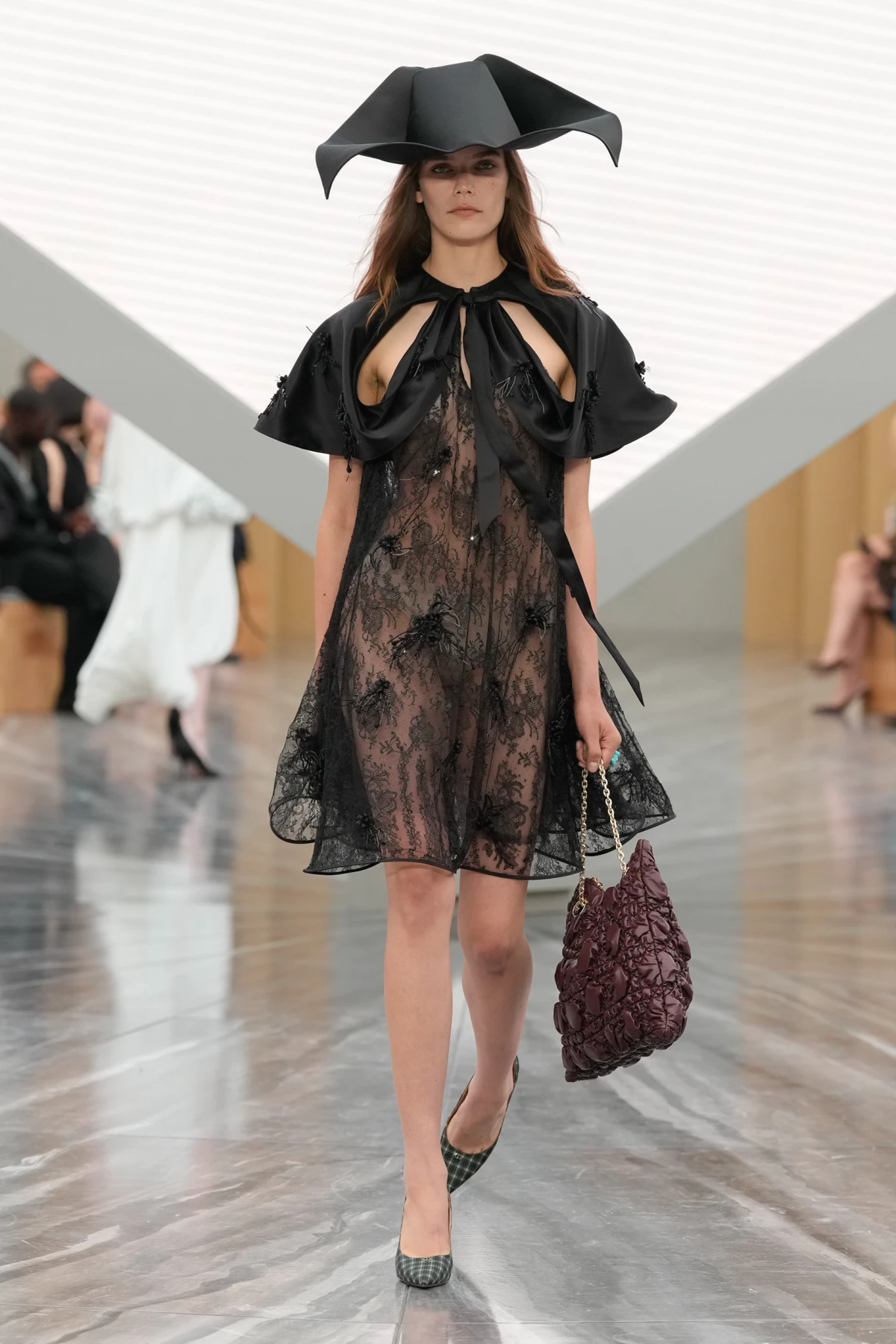 Modna konzultantica Andriana Bamigbola nam je otkrila koje komade ćemo uskoro nositi