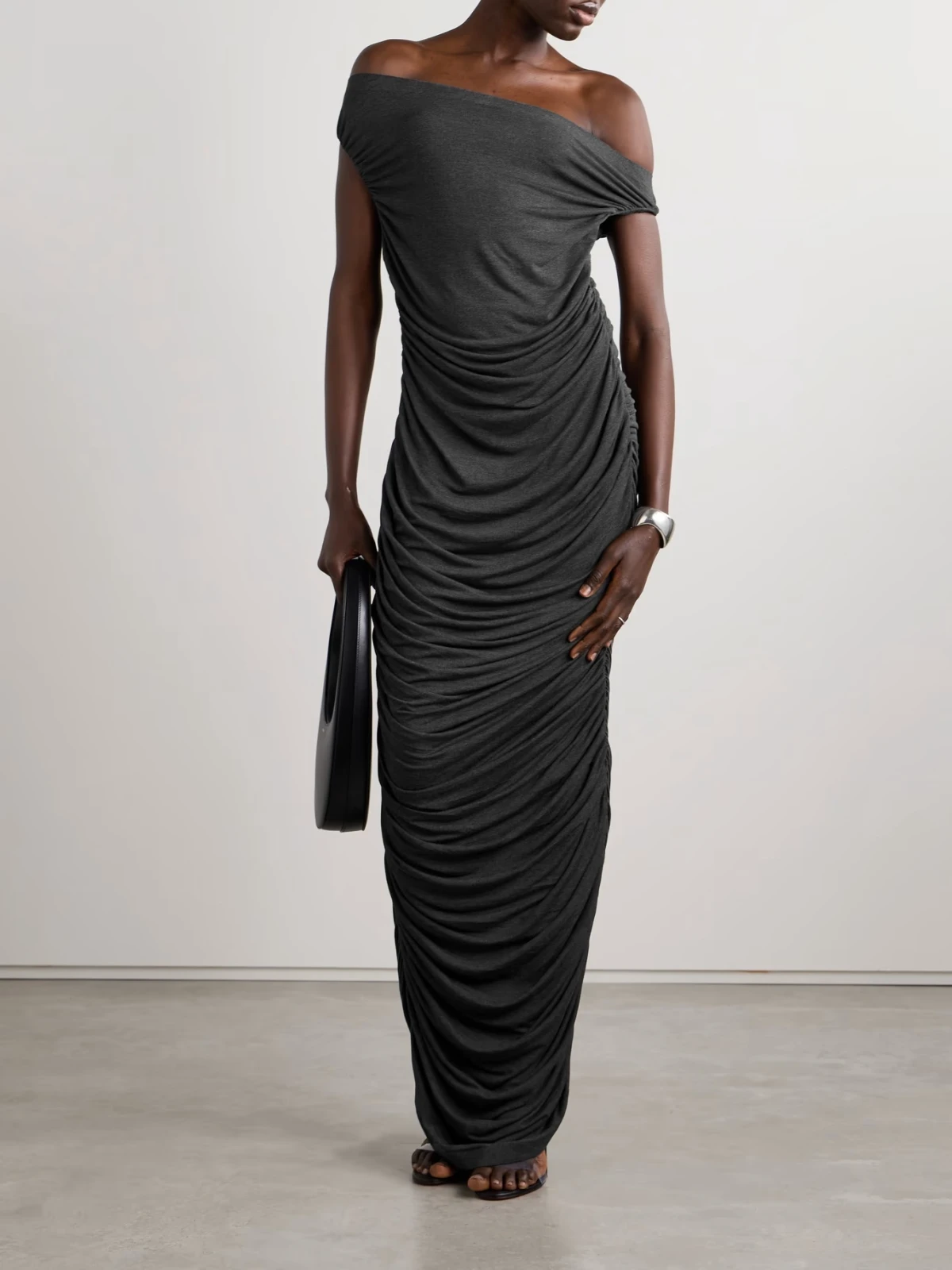 Najbolji komadi do 100 eura s Pre-Black Friday sniženja koje lovimo