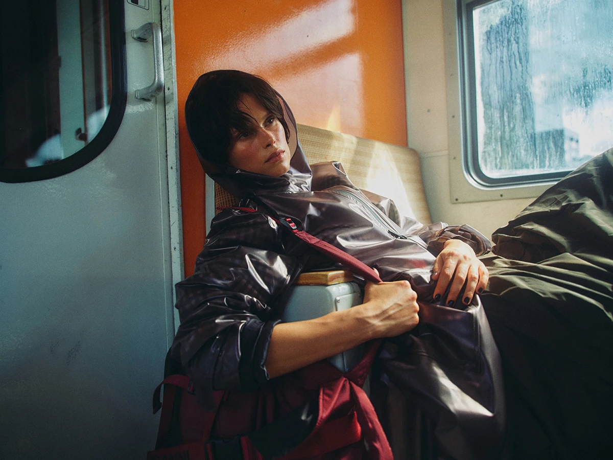 Elle editorijal: Off track, on trend