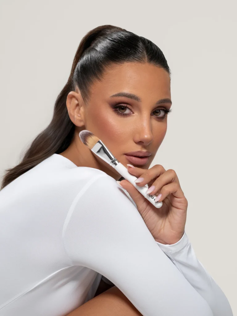 Kad se iskustvo pretoči u proizvod: Clo Up lansira svoj prvi set makeup četkica