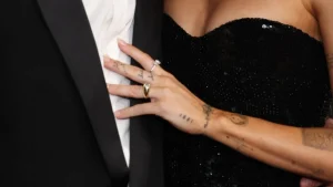 Sve što znamo o zaručničkom prstenu Miley Cyrus