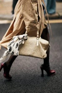 Najbolji modni pokloni za Božić do 10 eura | ELLE