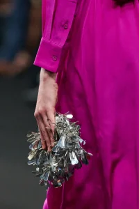 Bling, bling, bling: Torbe sa šljokicama naš su omiljeni modni dodatak u party sezoni