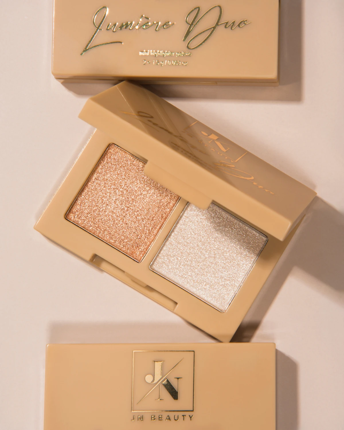 Uz kupnju novog Ellea dobivate vrijedan beauty poklon za top party lookove