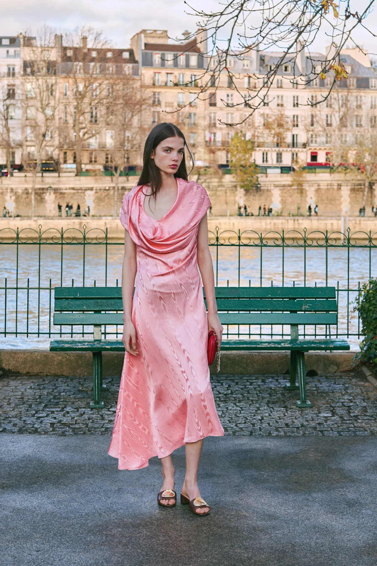 Stigla je još jedna kolekcija Jonathana Andersona za Dior i oduševljeni smo