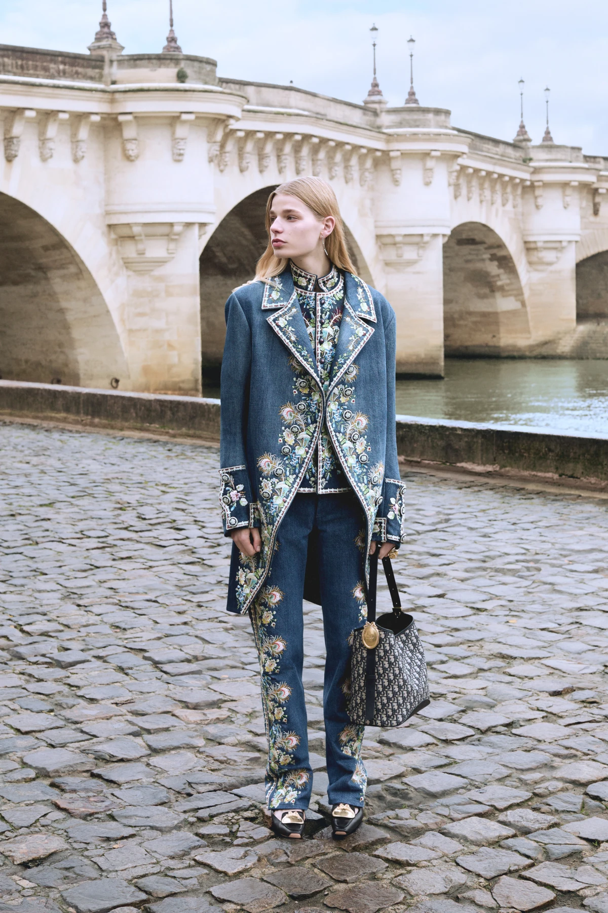 Stigla je još jedna kolekcija Jonathana Andersona za Dior i oduševljeni smo