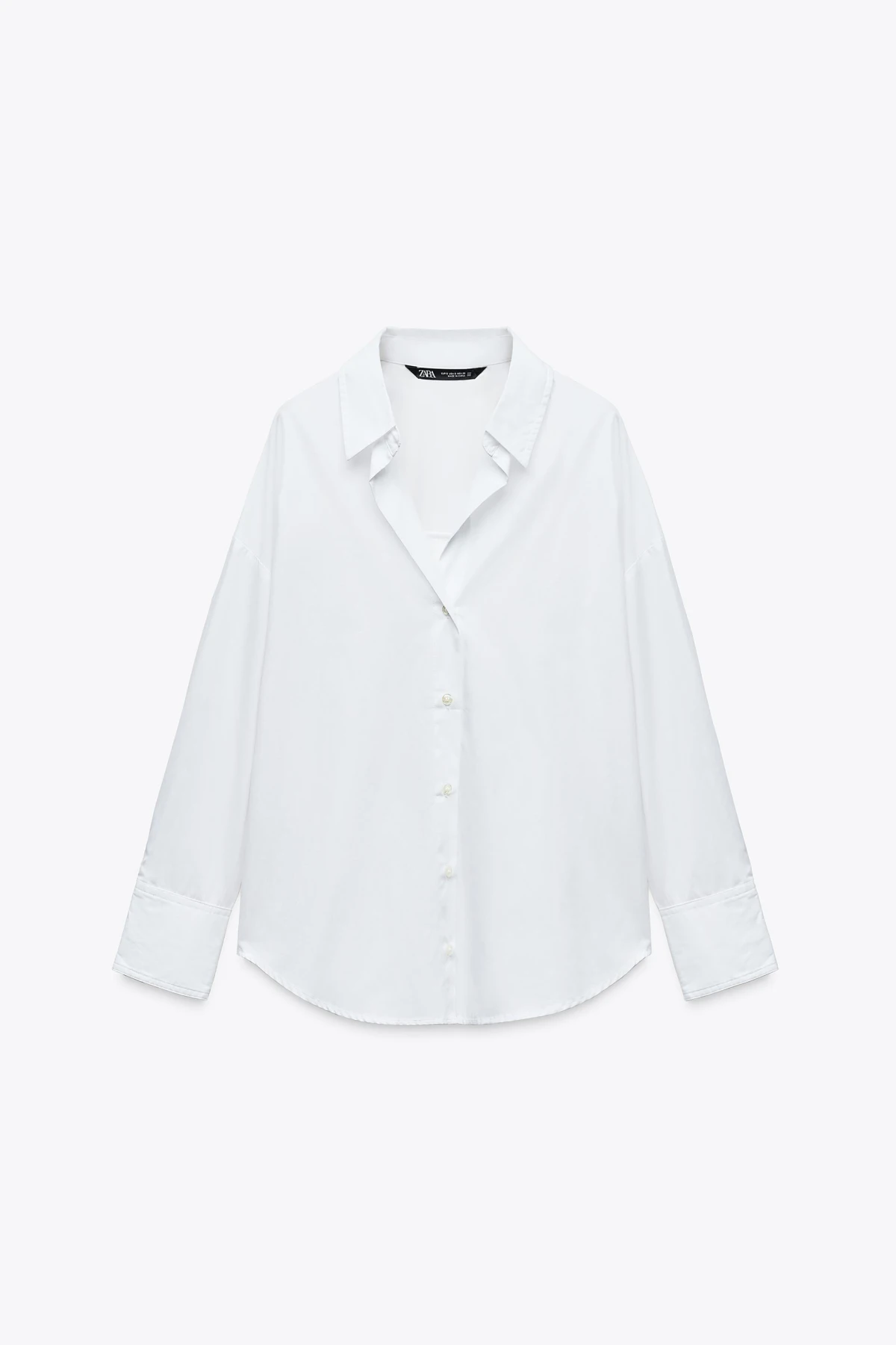 Svi znamo onu jednu ženu koja voli minimalizam, a evo s kojim modnim poklonima nema pogreške