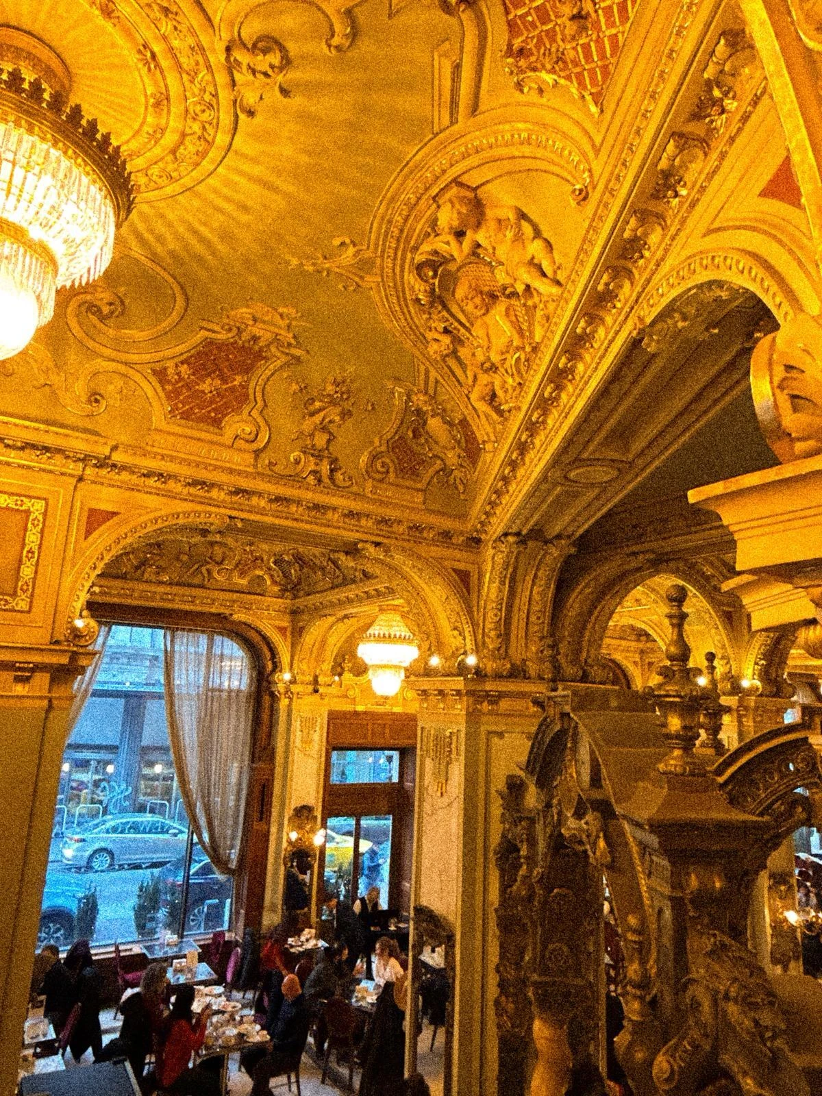 Budimpešta iz snova: mjesta koja morate posjetiti barem jednom