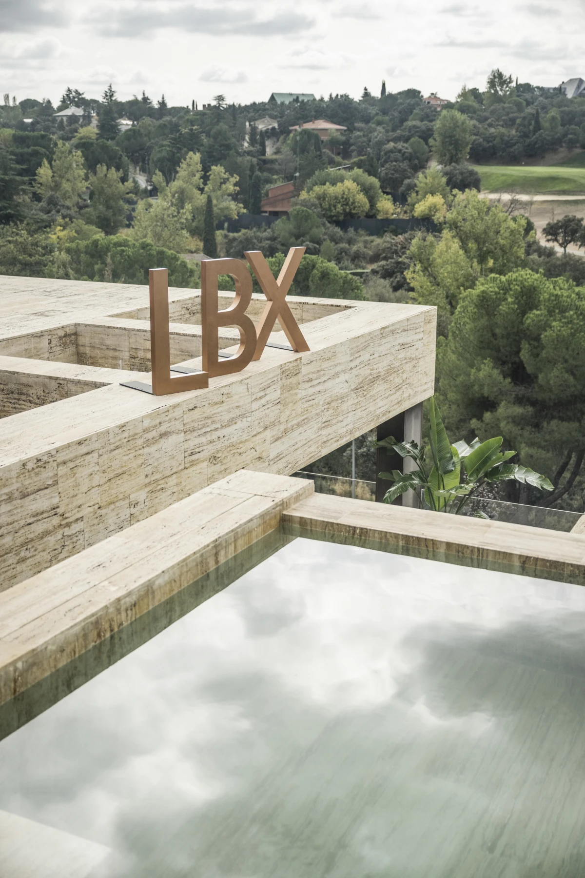 Vozili smo po Madridu novi Lexus LBX koji nas je oduševio