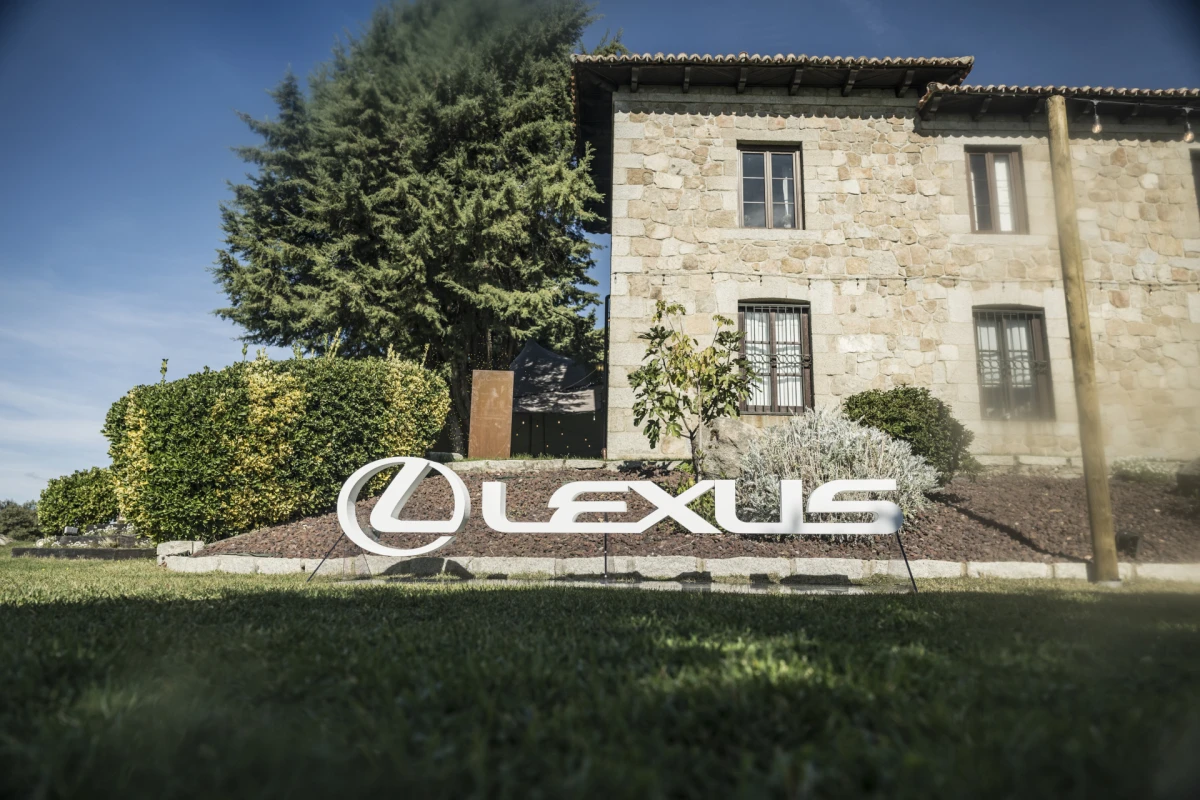 Vozili smo po Madridu novi Lexus LBX koji nas je oduševio